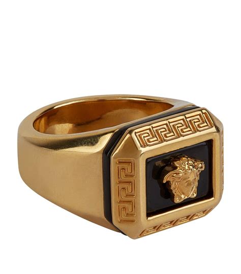 versace ring size.